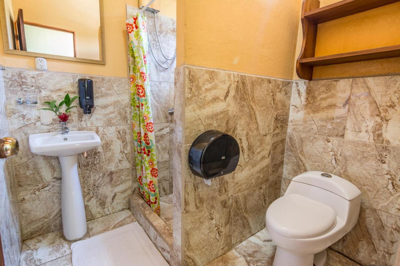 Sea Tower Hotel Puerto Viejo de Talamanca Zewnętrze zdjęcie
