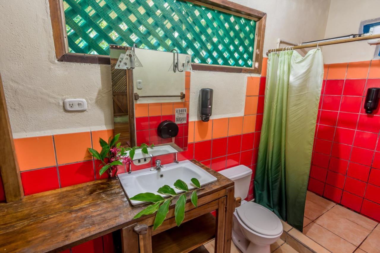 Sea Tower Hotel Puerto Viejo de Talamanca Zewnętrze zdjęcie